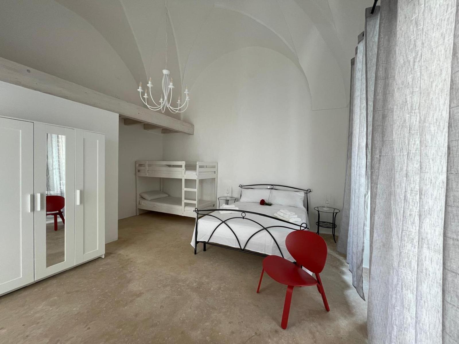 Hotel Cortile Carducci Racale Esterno foto